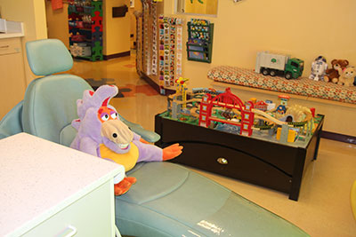 Mascot check-up - Pediatric Dentist in Newbury Park, CA